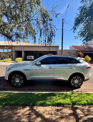 JAGUAR F-PACE 2.0 16V INGENIUM PRESTIGE AWD 4P AUTOMÁTICO JAGUAR F-PACE 2.0 16V INGENIUM PRESTIGE AWD 4P AUTOMÁTICO